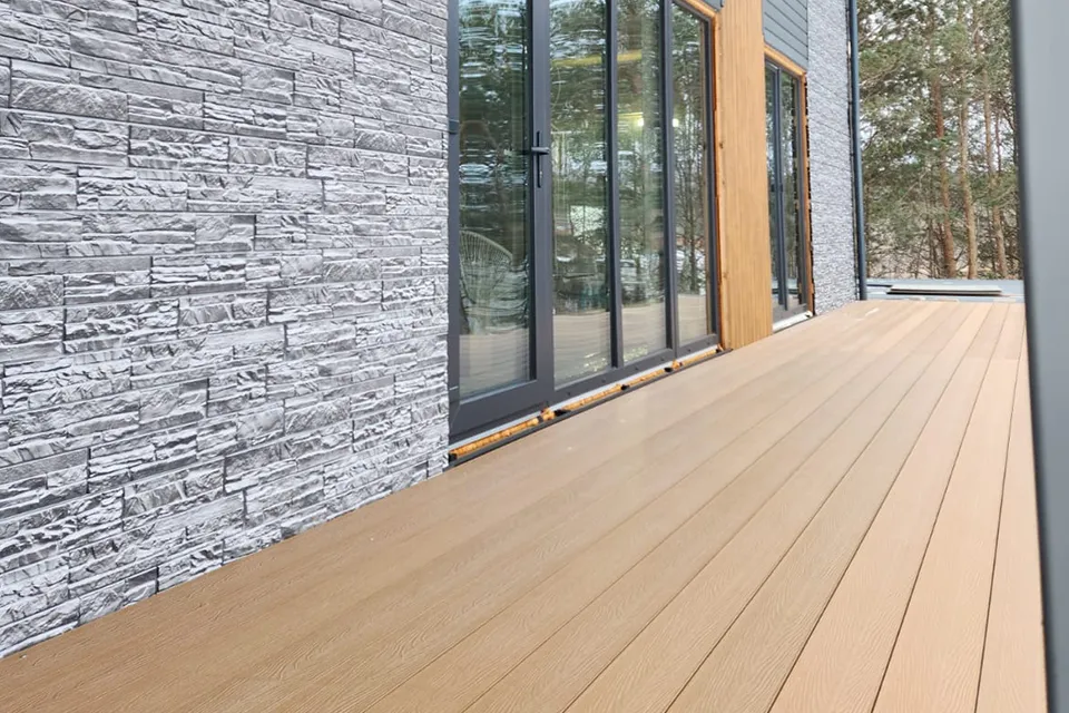 Виды террасной доски: полный обзор, сравнение и выбор идеального покрытия